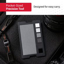 Carica l'immagine nel visualizzatore di Gallery, Datacolor Spyder Checkr Photo Grey Balance Card
